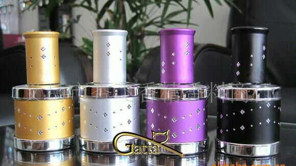 СУС304 Економична аутоматска машина за етикетирање бочица соса од парадајза за боцу висине 20-90