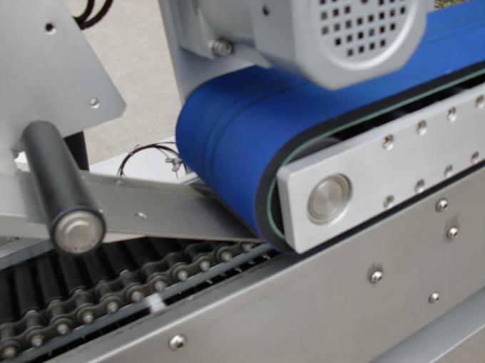 Машина за аутоматско етикетирање самољепљивих наљепница округлих бочица промјера 12-25 мм за козметику за усне