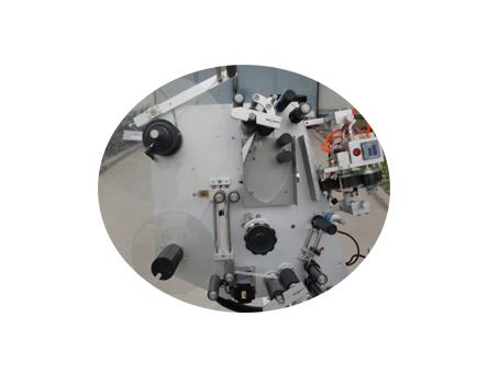 Машина за етикетирање папирне цеви на ваљку, самолепљива етикета налепница од ваљка