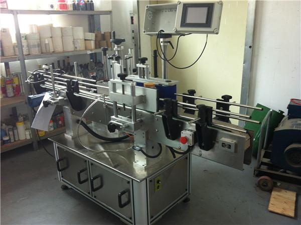 Апликатор налепница за налепнице брзине 45м / мин за флаше са квадратном / округлом / равном водом