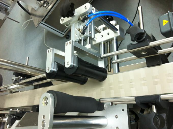 Машина за етикетирање самолепљивих налепница са стакленом боцом, машина за етикетирање стаклених тегли