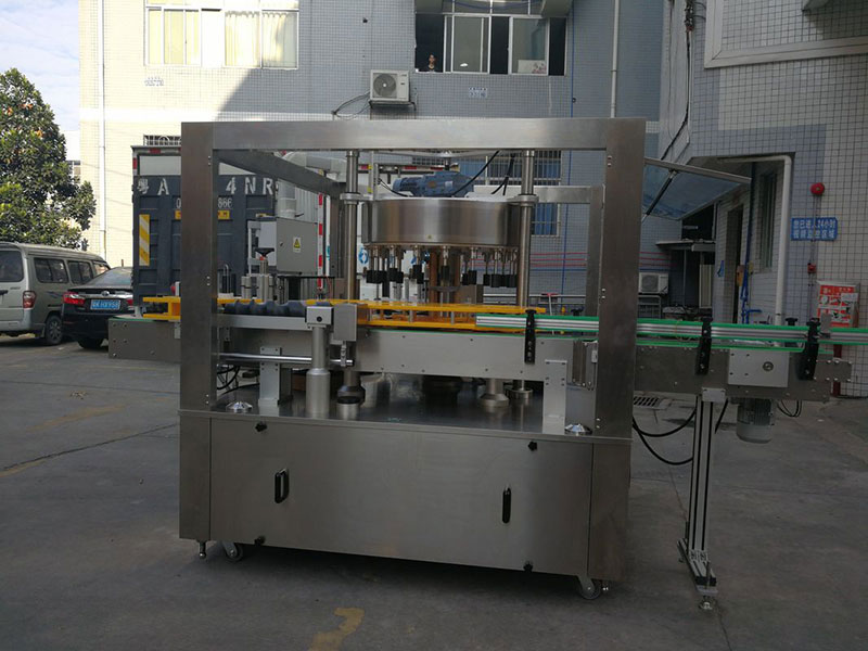 опрема за аутоматско наношење налепница