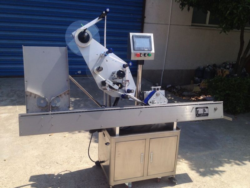 Кина Прилагођена аутоматска машина за етикетирање бочица за добављача налепница за мале бочице пеницилина