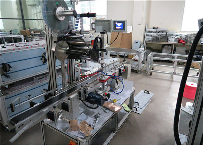 Кина добављач опреме за аплицирање етикета брзине 1-50м / мин за равне површине