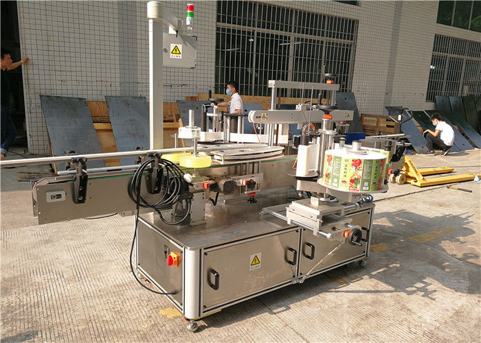 Кина машина за самолепљивање етикета за равну боцу, машина за налепљивање етикета за флаше добављач