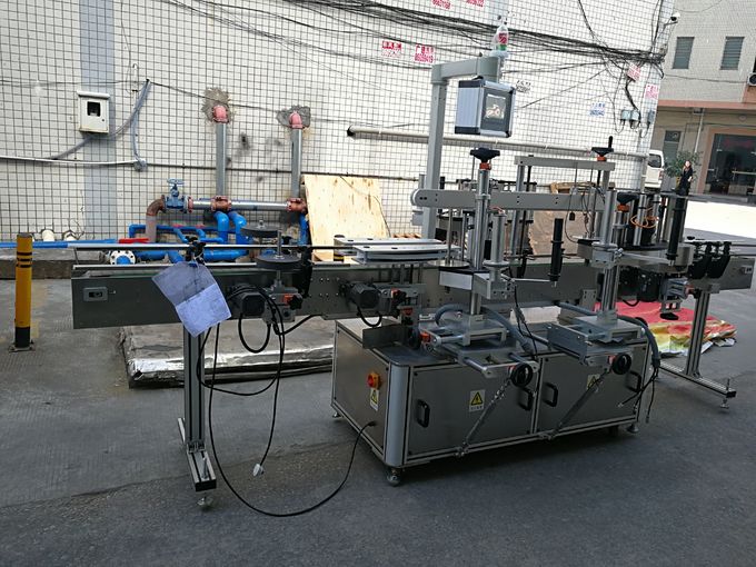 Машина за самолепљивање етикета са три налепнице, напон 110В / 380В